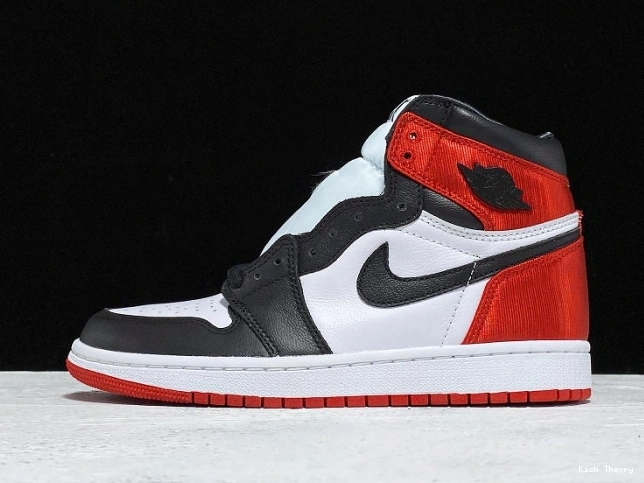 Retro 1 Black Satin Jordan Toe CD0461-016 High Air 0702